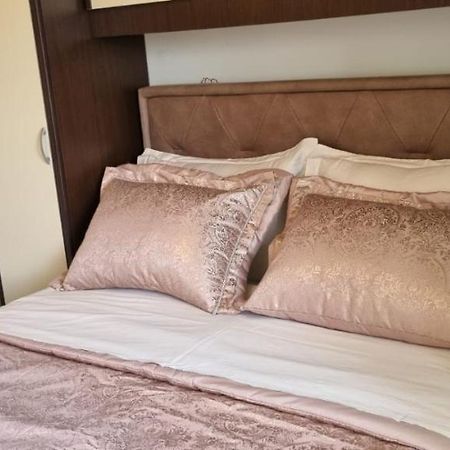 Holiday Home Zezevica - Heated Pool Sestanovac ภายนอก รูปภาพ