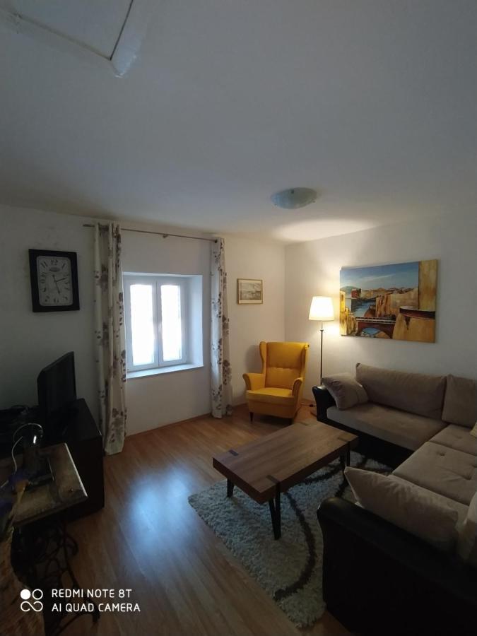 Holiday Home Zezevica - Heated Pool Sestanovac ภายนอก รูปภาพ