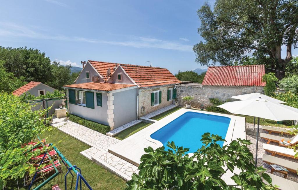 Holiday Home Zezevica - Heated Pool Sestanovac ภายนอก รูปภาพ